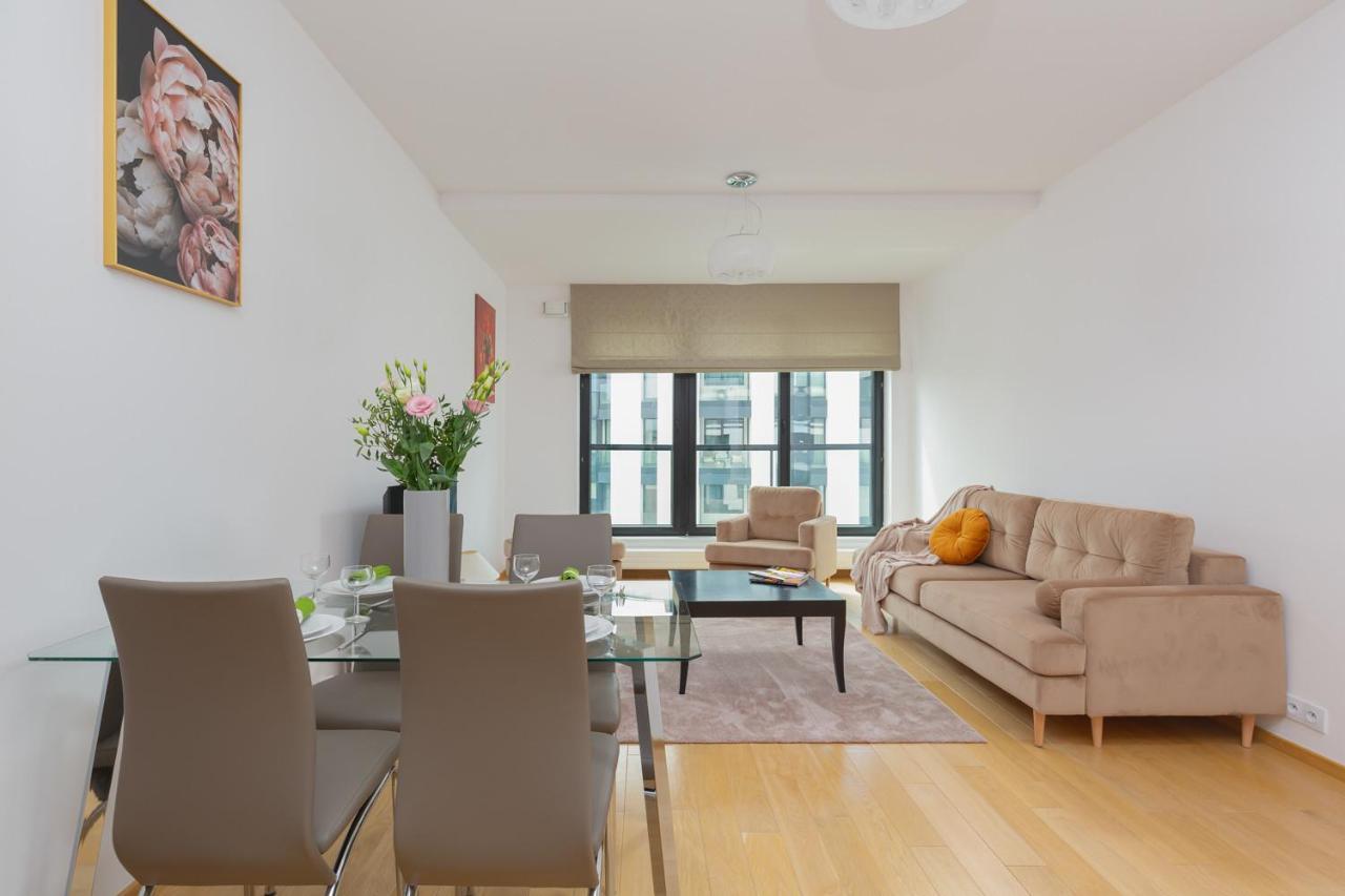 Dzielna Apartment Warsaw Wola By Noclegi Renters מראה חיצוני תמונה
